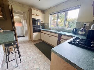 Kitchen- click for photo gallery